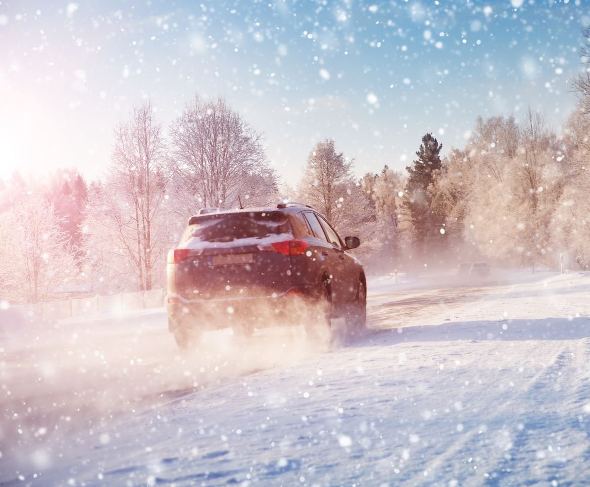 car-snow-lowres