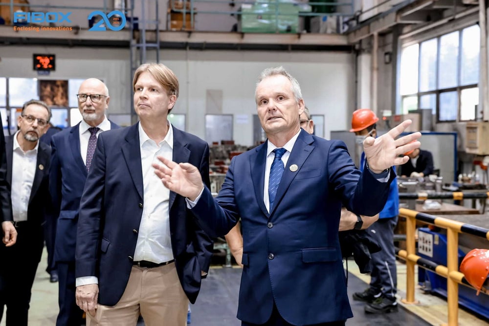 Werksführung und Besuch von Planmeca bei Fibox