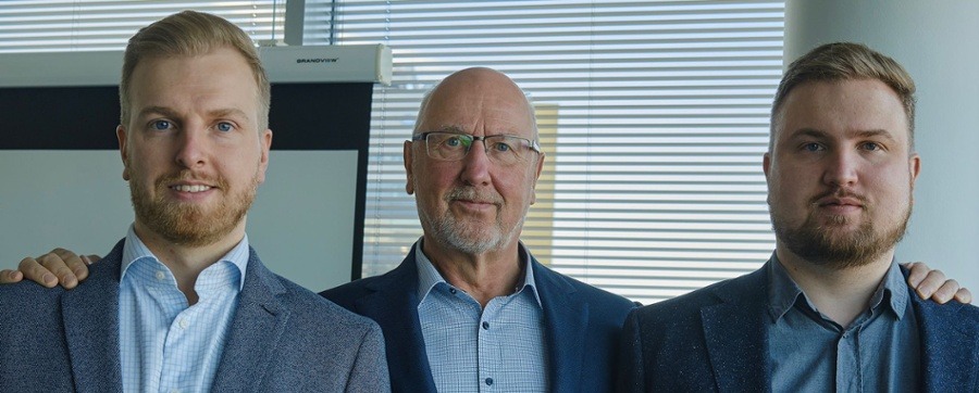 featured image for post: Close to the customer - celebrating 30 years of fibox
