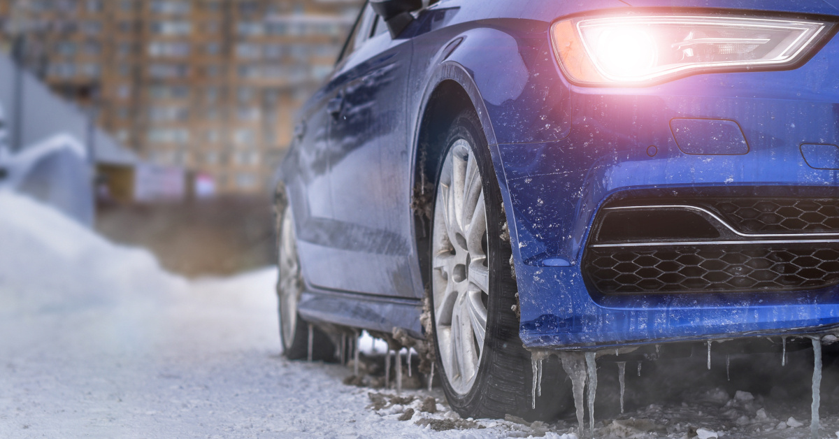 Voiko auton lämmitystolpasta ladata sähköautoa?