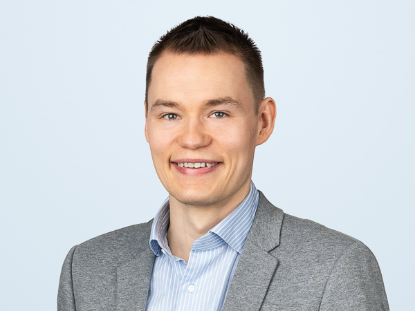 headshot for Eero Pitkänen