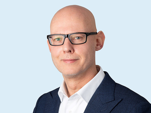 headshot for Joost Koekenberg